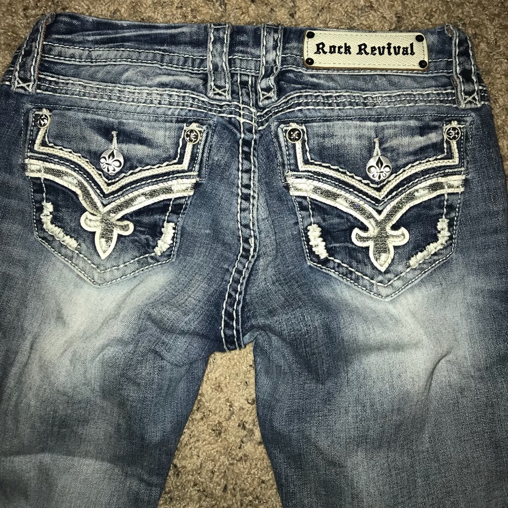 💙ROCK REVIVAL CAPRIS💙